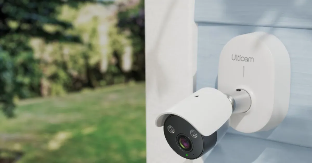 Buy a Solar Powered Home Camera: 5 Key Features